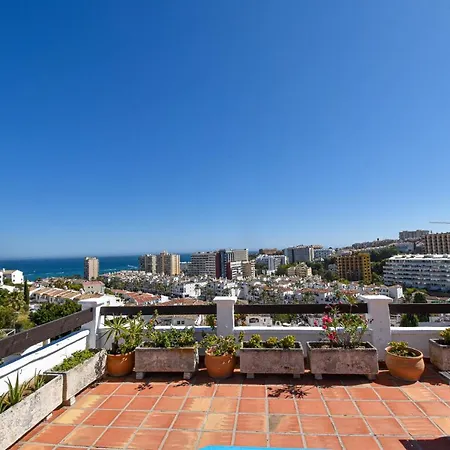 Con Amplio Porche Y Bbq Benalmádena
