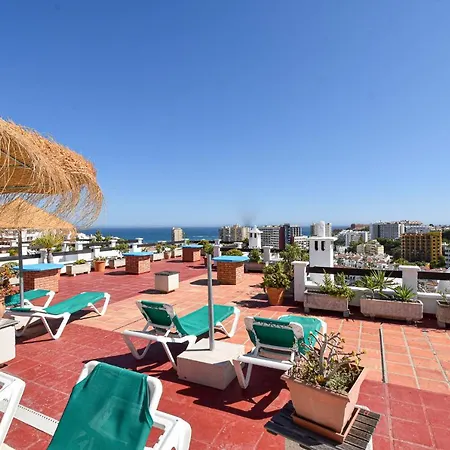 Con Amplio Porche Y Bbq Apartamento